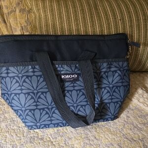 Igloo Blue Patterned Women's Lunch Bag
